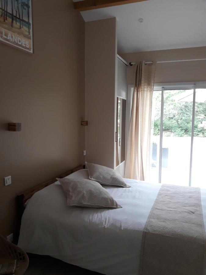 Pey Chambre D'Hotes Du Pin מראה חיצוני תמונה