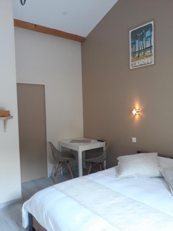 Pey Chambre D'Hotes Du Pin מראה חיצוני תמונה