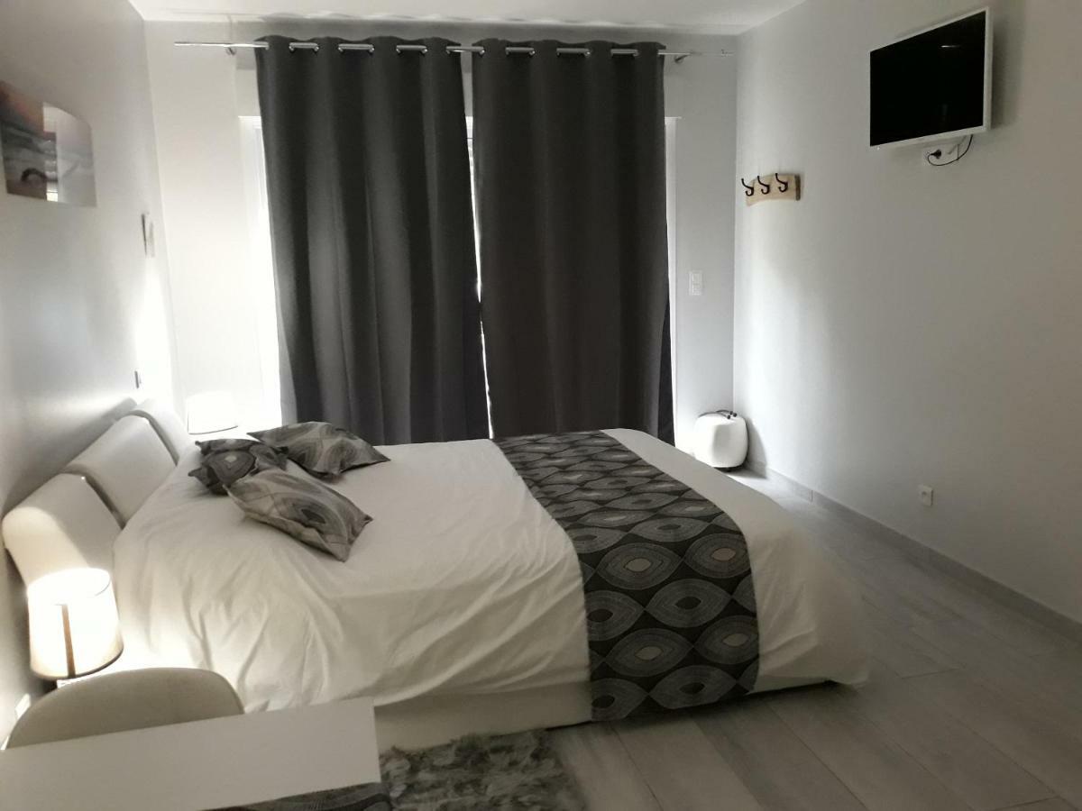 Pey Chambre D'Hotes Du Pin מראה חיצוני תמונה